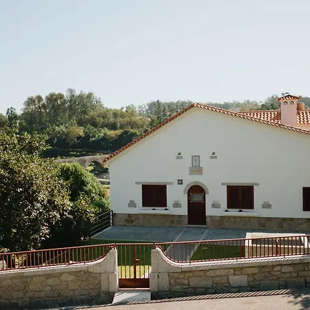 Casa Do Ave Riverside Panzió