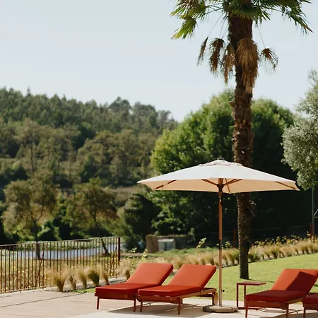 Casa Do Ave Riverside 4*