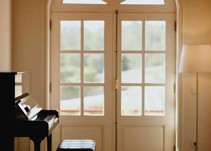 Casa Do Ave Riverside Bed & Breakfast 4*